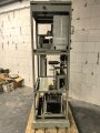 100 Watt Sender für ortsfesten Einbau mit Drehstromanschluß. Originallack, Funktion nicht geprüft. Die Gehäuseschrauben fehlen. VERSAND NUR PER SPEDITION