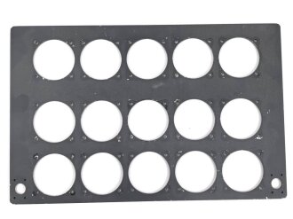 Luftwaffe, "Gerätebrett" aus lackiertem Aluminium zum Selbstbestücken. Neuzeitliche Fertigung, Maße 24,5 x 38cm