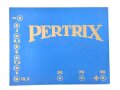 "PERTRIX" Anodenbatterie, einfache Atrappe aus Pappe, in der richtigen Größe