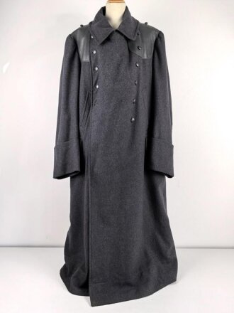 Luftwaffe, schwerer, gefütterter  Wintermantel...