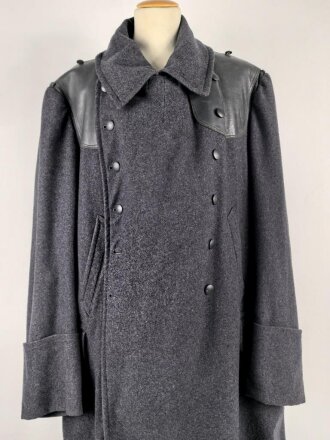 Luftwaffe, schwerer, gefütterter  Wintermantel...
