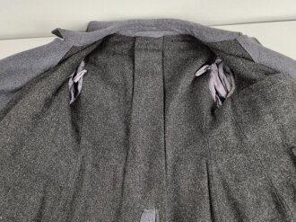 Luftwaffe, schwerer, gefütterter  Wintermantel für Mannschaften. Kammerstück in gutem Zustand.