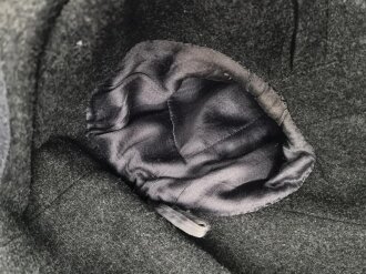 Luftwaffe, schwerer, gefütterter  Wintermantel für Mannschaften. Kammerstück in gutem Zustand.