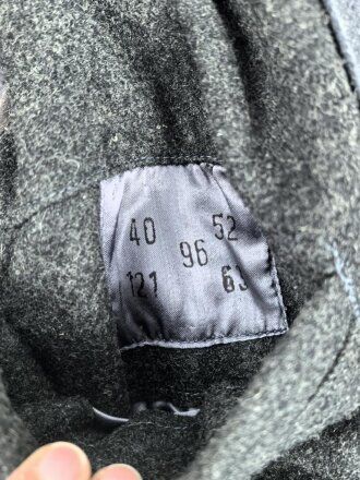 Luftwaffe, schwerer, gefütterter  Wintermantel für Mannschaften. Kammerstück in gutem Zustand.