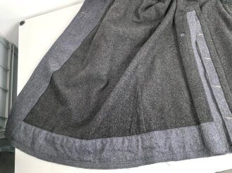 Luftwaffe, schwerer, gefütterter  Wintermantel für Mannschaften. Kammerstück in gutem Zustand.