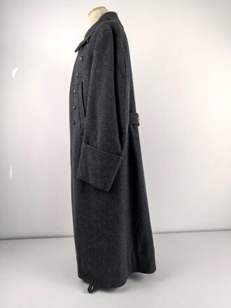 Luftwaffe, schwerer, gefütterter  Wintermantel für Mannschaften. Kammerstück in gutem Zustand.