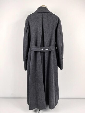 Luftwaffe, schwerer, gefütterter  Wintermantel für Mannschaften. Kammerstück in gutem Zustand.