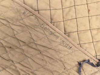 Gestepptes Innenfutter für einen Mantel der Wehrmacht. Getragenes Stück in gutem Zustand