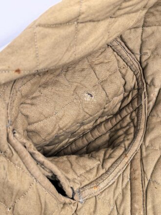 Gestepptes Innenfutter für einen Mantel der Wehrmacht. Getragenes Stück in gutem Zustand
