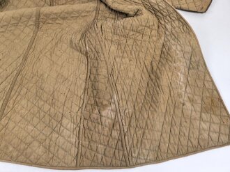 Gestepptes Innenfutter für einen Mantel der Wehrmacht. Getragenes Stück in gutem Zustand