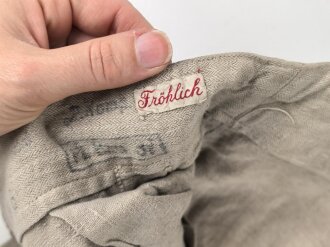 Heer, Drillichhose rohweiss, stark getragenes und repariertes Kammerstück von 1937