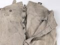 Heer, Drillichhose rohweiss, stark getragenes und repariertes Kammerstück von 1937