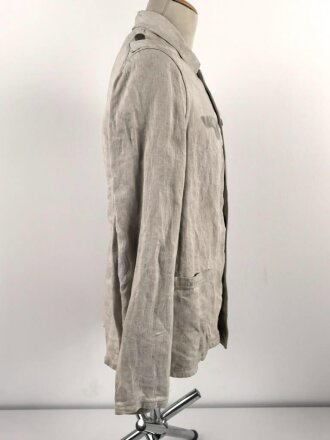 Heer, Drillichjacke rohweiss, stark getragenes Kammerstück