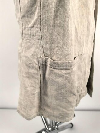 Heer, Drillichjacke rohweiss, stark getragenes Kammerstück