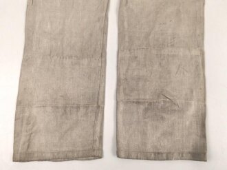 Heer, Drillichhose rohweiss, stark getragenes Stück, der Kammerstempel verwaschen