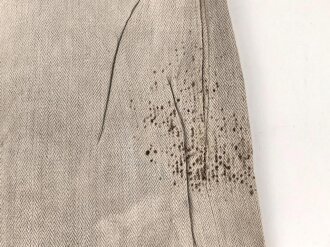 Heer, Drillichhose rohweiss, stark getragenes Stück, der Kammerstempel verwaschen