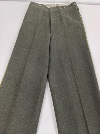 Heer, gerade Hose zum Waffenrock der Nachrichtentruppe....