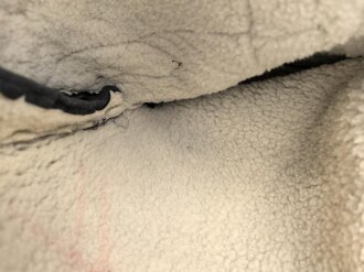 Luftwaffe, gefütterte Winterhose für fliegendes Personal. Alle Reissverschlüsse gängig, leider die aufgesetzten Taschen entfernt