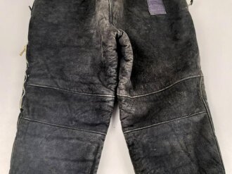 Luftwaffe, gefütterte Winterhose für fliegendes Personal. Alle Reissverschlüsse gängig, leider die aufgesetzten Taschen entfernt