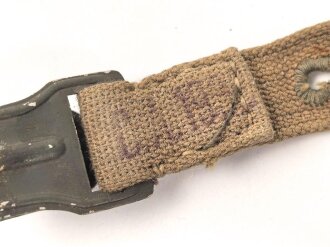 Kurzer Riemen für die Gasmaskendose der Wehrmacht