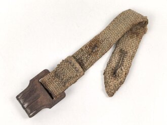 Kurzer Riemen für die Gasmaskendose der Wehrmacht