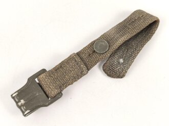 Kurzer Riemen für die Gasmaskendose der Wehrmacht
