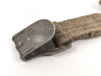 Kurzer Riemen für die Gasmaskendose der Wehrmacht