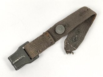 Kurzer Riemen für die Gasmaskendose der Wehrmacht