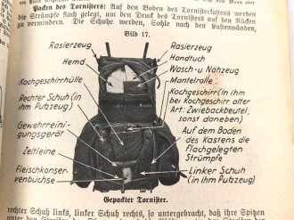 "Der Dienstunterricht im Heere, Ausgabe für den Gewehr und M.G.- Schützen" datiert 1937, 288 Seiten, stark gebraucht, Einband verstärkt und neue Rückseite