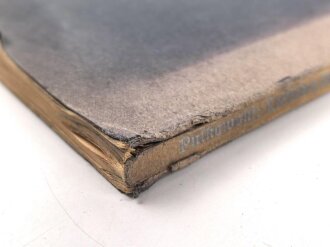 "Leitfaden für den Unterricht der Kanoniere und Fahrer der Fußartillerie" datiert 1905, 192 Seiten, DIN A5