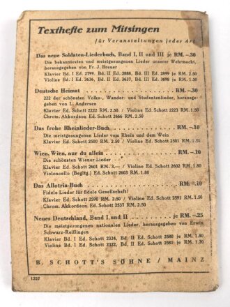 "Das neue Soldatenliederbuch" Heft 1 Textbuch mit Melodien, 80 Seiten, DIN A6, stark gebraucht