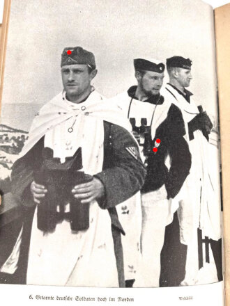 "Narvik - Sieg des Glaubens" datiert 1941, 174 Seiten, DIN A5, stark gebraucht