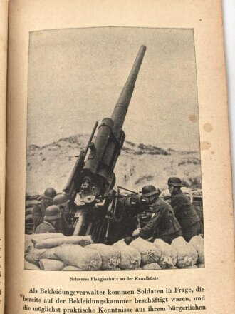 "Freiwillige vor - Hinein in die Luftwaffe!" datiert 1942, 93 Seiten, unter DIN A5, stark gebraucht