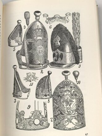 "Formations- und Uniformierungsgeschichte des preußischen Heeren 1808 bis 1914" Band I + II Fußtruppen und Kavallerie, ca 600 Seiten, DIN A5. Nachdruck von 1960, jeweils laminiert