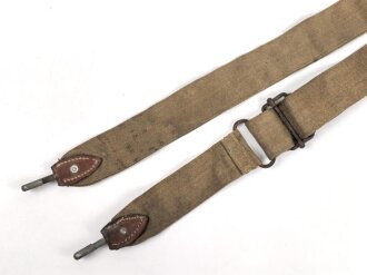 Tschechoslowakei, Trageriemen für einen Brotbeutel, Umbau für die Wehrmacht