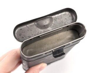 Reinigungsgerät RG34 Wehrmacht. Hersteller cux. Unvollständig, Dose Originallack