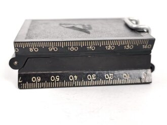 Marschlompass aus schwarzer Pressmasse, Hersteller GKS.