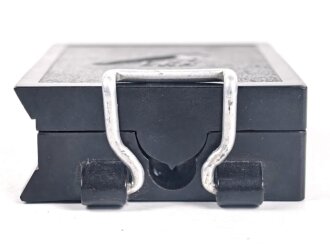 Marschlompass aus schwarzer Pressmasse, Hersteller GKS.