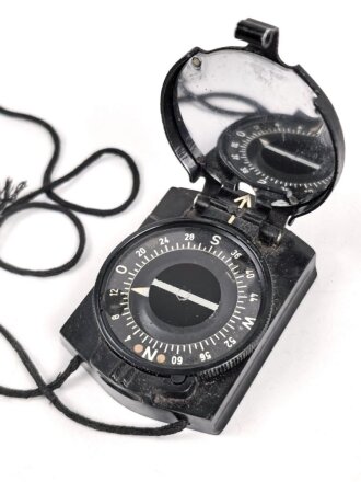 Marschlompass Wehrmacht aus schwarzer Pressmasse, ohne...