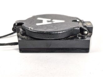 Marschlompass Wehrmacht aus schwarzer Pressmasse, ohne Bezeichnung