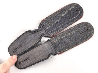 Luftwaffe, Paar Schulterklappen für einen Unteroffizier der Flak. getragenes Paar