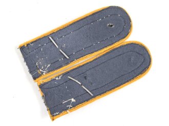 Luftwaffe, Paar Schulterklappen für einen Feldwebel fliegendes Personal