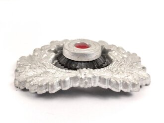 Eichenlaubkranz und Kokarde für eine...