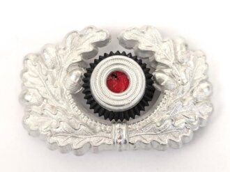 Eichenlaubkranz und Kokarde für eine...