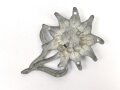 Edelweiss für die Bergmütze von Angehörigen der Gebirgstruppe der Wehrmacht.