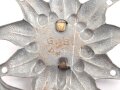 Edelweiss für die Bergmütze von Angehörigen der Gebirgstruppe der Wehrmacht. Hersteller G.B.44