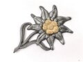 Edelweiss für die Bergmütze von Angehörigen der Gebirgstruppe der Wehrmacht.