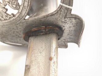 Preussen, Kavalleriedegen KD89, gereinigtes Kammerstück von Weyersberg, Solingen. Die Griffschrauben fehlen