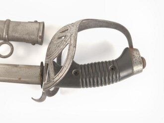 Preussen, Kavalleriedegen KD89, gereinigtes Kammerstück von Weyersberg, Solingen. Die Griffschrauben fehlen