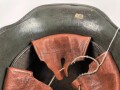 1. Weltkrieg, Stahlhelm Modell 1916. Die Glocke Original, der Rest neuzeitlich ergänzt, die lackierung ebenfalls neuzeitlich
